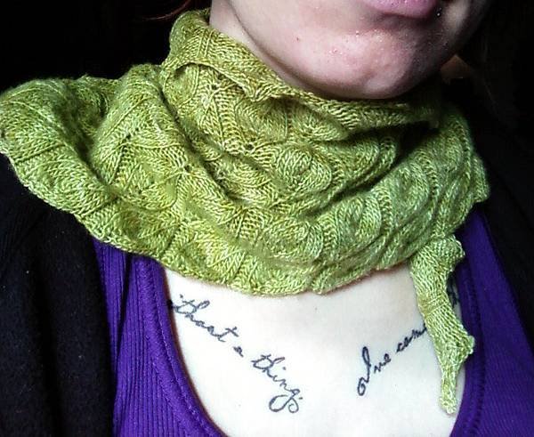 Candle Flame Shawl 披肩(二絞).jpg
