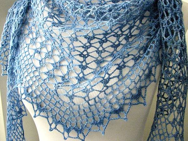 Summer Sprigs Lace Scarf蕾絲圍巾(一絞)2.JPG