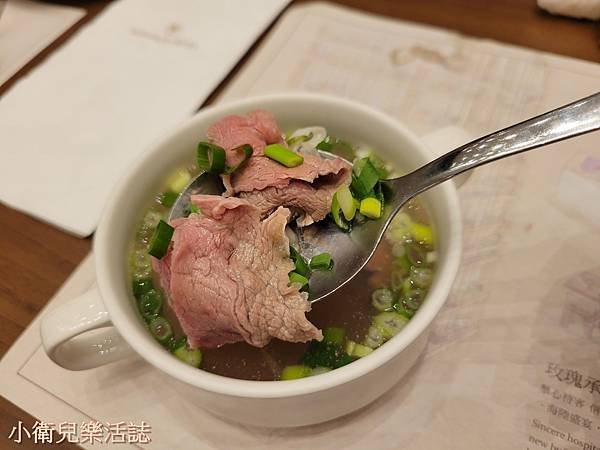 台中西屯美食．溫莎咖啡廳．台中吃到飽．台中裕元花園酒店美食．壽星優惠