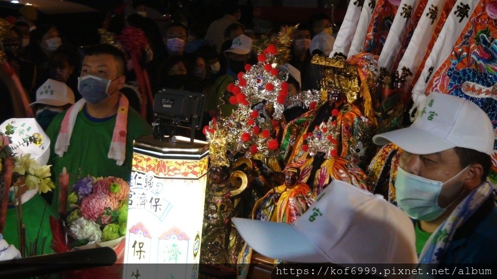 玉旨保濟宮保生大帝神轎.jpg