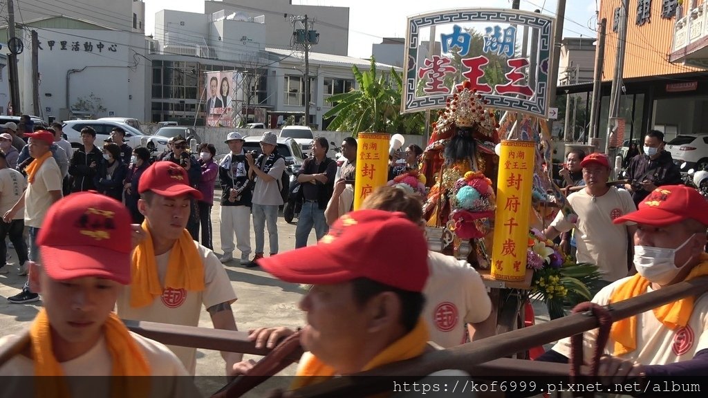 湖內三王堂封府千歲神轎.jpg