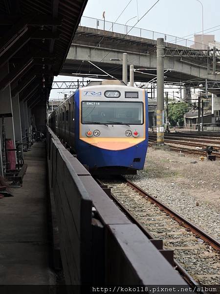 104.4.18 鐵道藝術村-通聯車.JPG