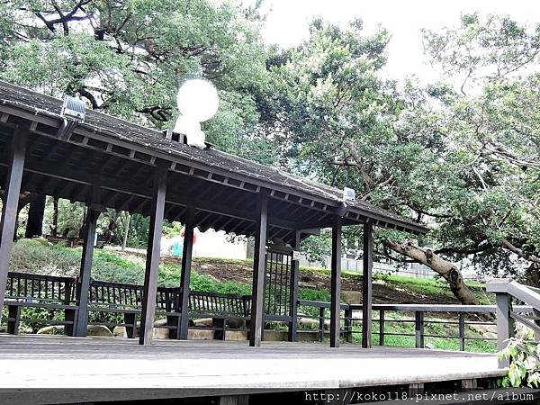 105.9.18 新竹公園-麗池.JPG