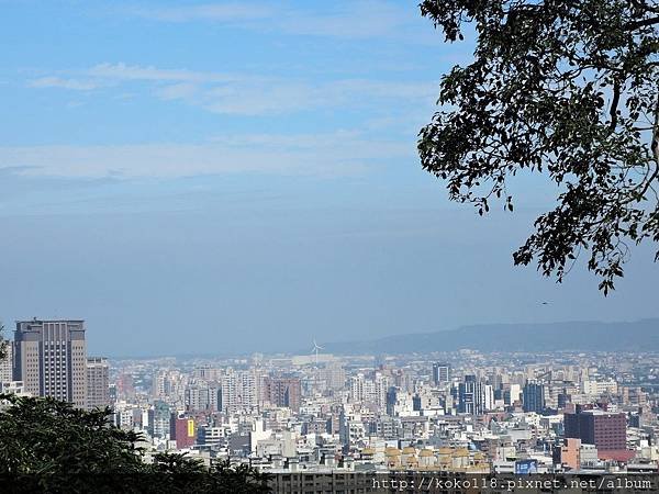 108.2.3 十八尖山2.JPG