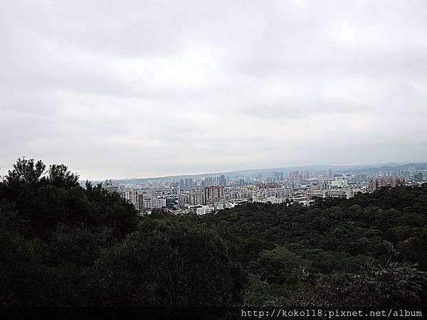 108.2.10 十八尖山-梅花亭風景.JPG