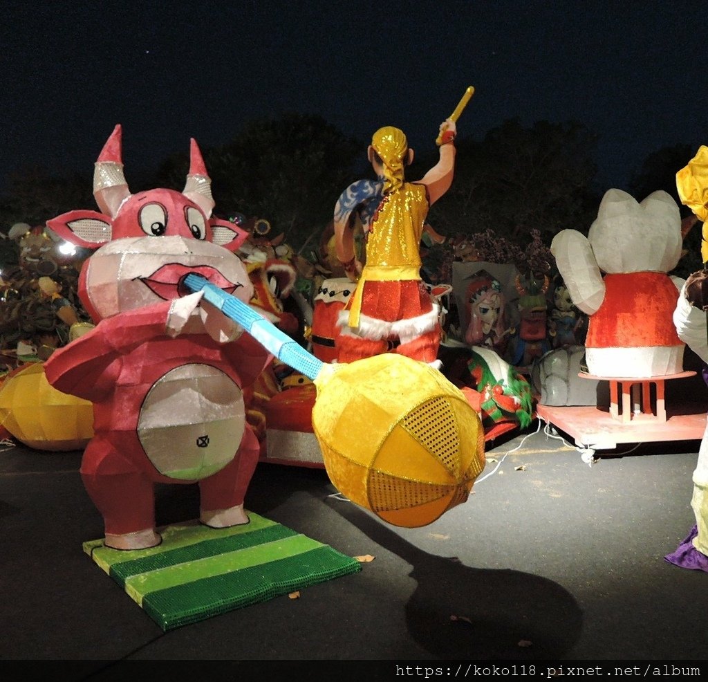 110.4.21 2021全國花燈競賽22.JPG