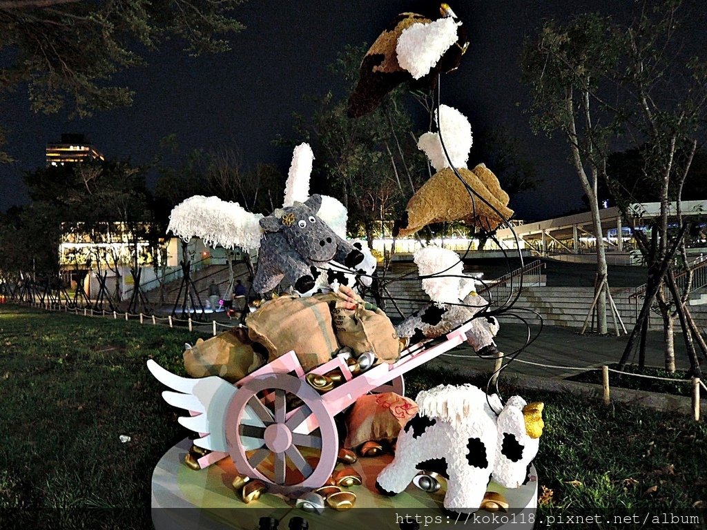 110.4.21 2021全國花燈競賽43.JPG