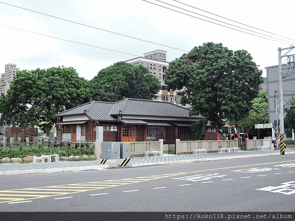 110.10.17 南大路警察宿舍1.JPG