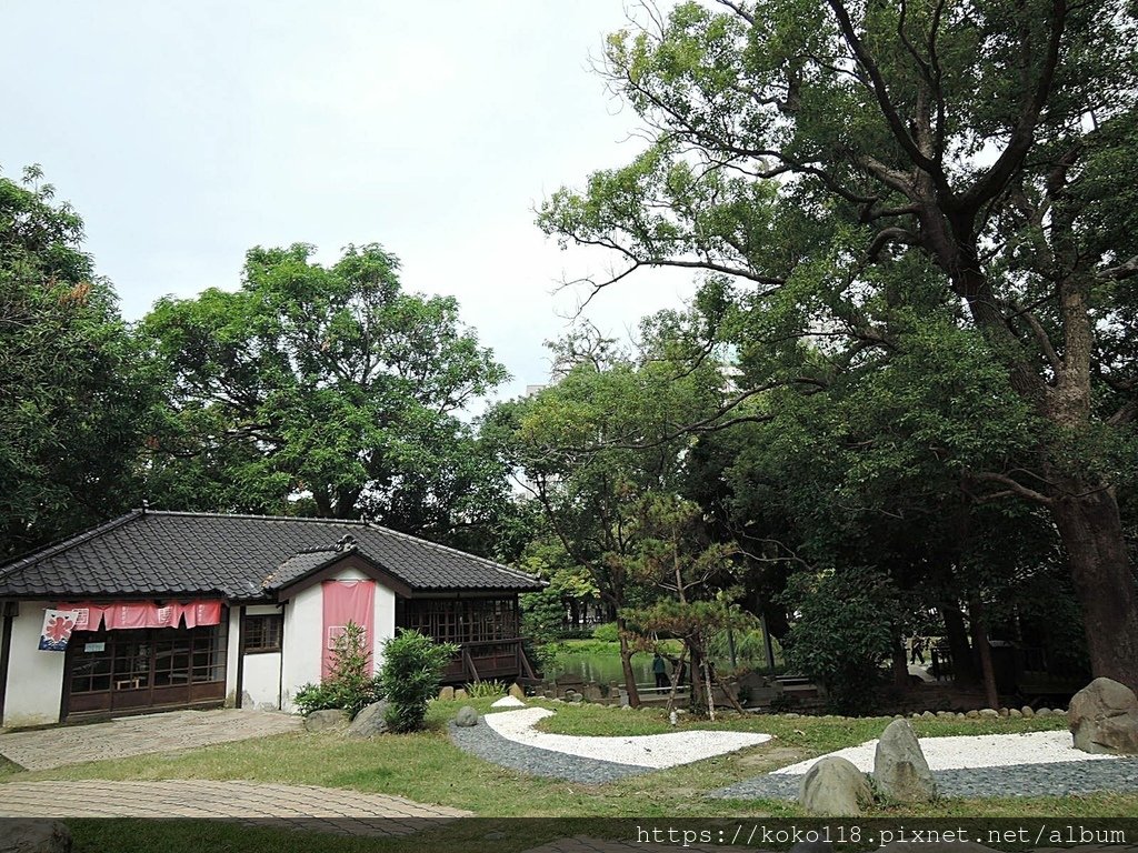 110.11.17 新竹公園-湖畔料亭6.JPG