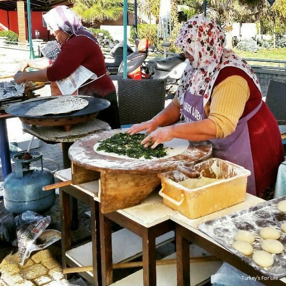 KOKO好食光✈️土耳其｜土耳其菠菜起司餡餅Gözleme＿