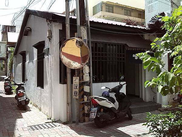 隱身在巷弄間的早餐店