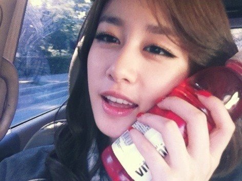 JiYeon-t-E2-99-94ara-ED-8B-B0-EC-95-84-EB-9D-BC-30910442-472-354