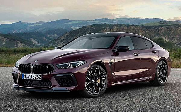 bmw m8 グランクーペ.jpg