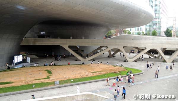 韓國自由行-東大門設計廣場 Dongdaemun Design Plaza ((DDP)2.jpg