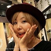 Raina.jpg