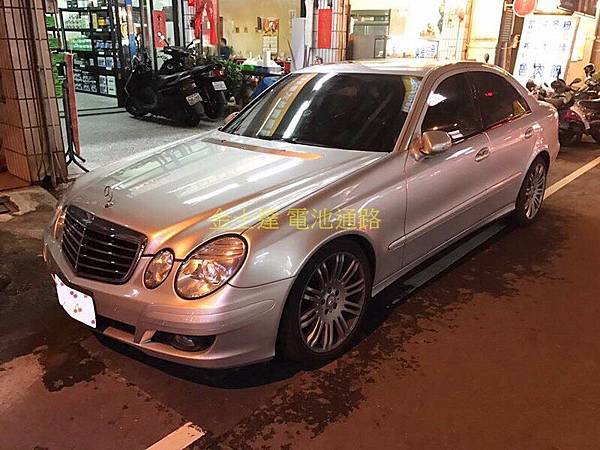 台中市汽車電池 金士達電池通路 2009年 賓士 Mercedes Benz W211 E200 Kompressor 1.8 機械增壓 充電制御系統汽油車1 (复制).jpg