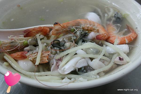 高雄七賢路香味海產粥、脆皮臭豆腐原味海產粥