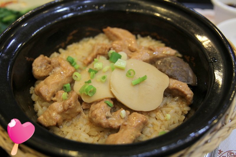 高雄三民一日三餐煲仔飯