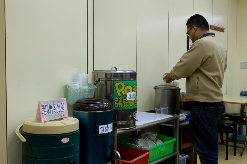 中華路六合路七賢路/市議會捷運站/品鮮鐵板燒