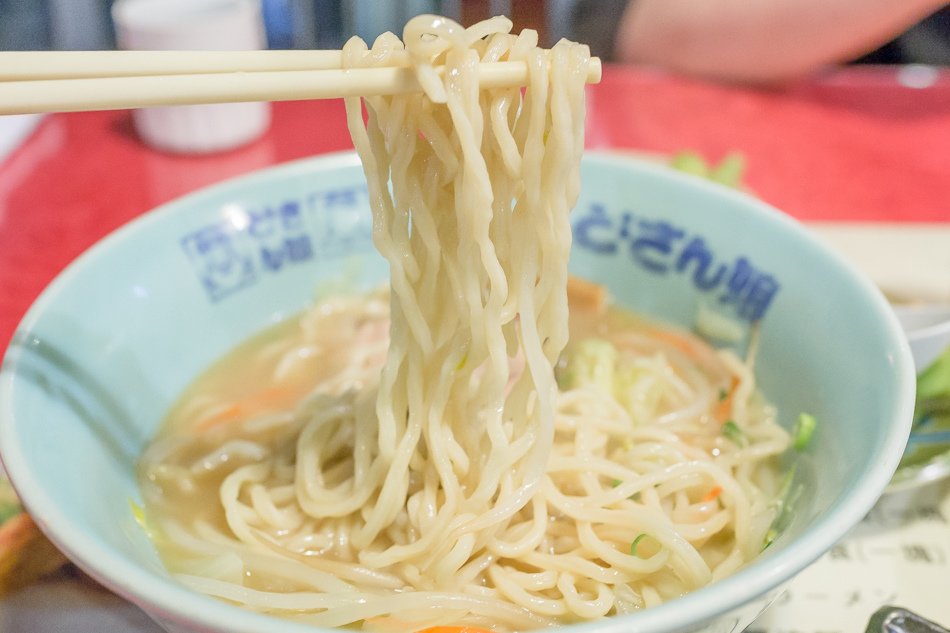 高雄美食-樂三娘拉麵