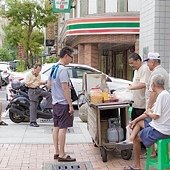 大鼻子臭豆腐