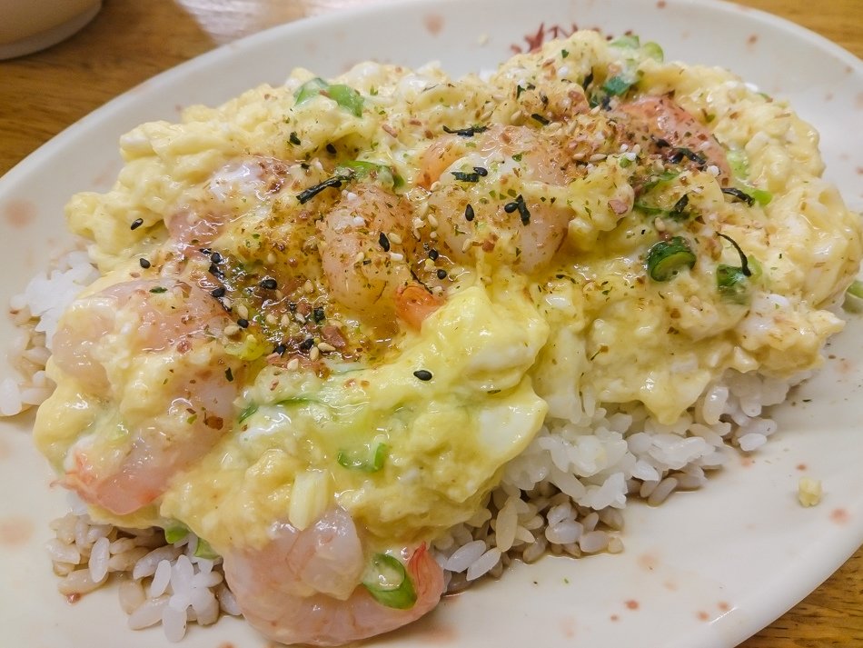 捷運美麗島站-南華中日複合料理滑蛋蝦仁飯