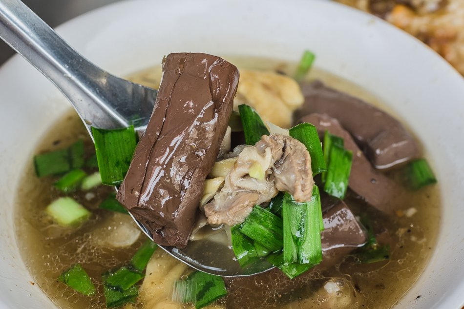 大同路豬血湯肉臊飯肉粽