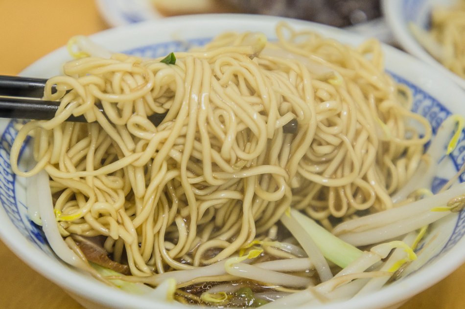 高雄美食 - 鹽埕榮璋陽春麵