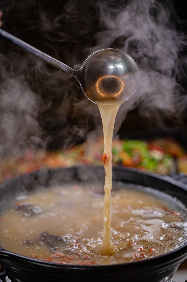 台中美食 享鴨公益店鮑魚花雕鴨架湯