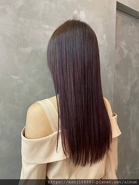 V plus hair_台中染髮推薦.逢甲美髮.台中深層護髮.生髮.蓬鬆髮 (111).jpg