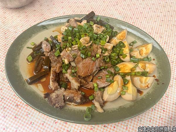 【台南美食】二空洪記涼皮涼麵專賣店~在複雜的世界裡，尋找簡單