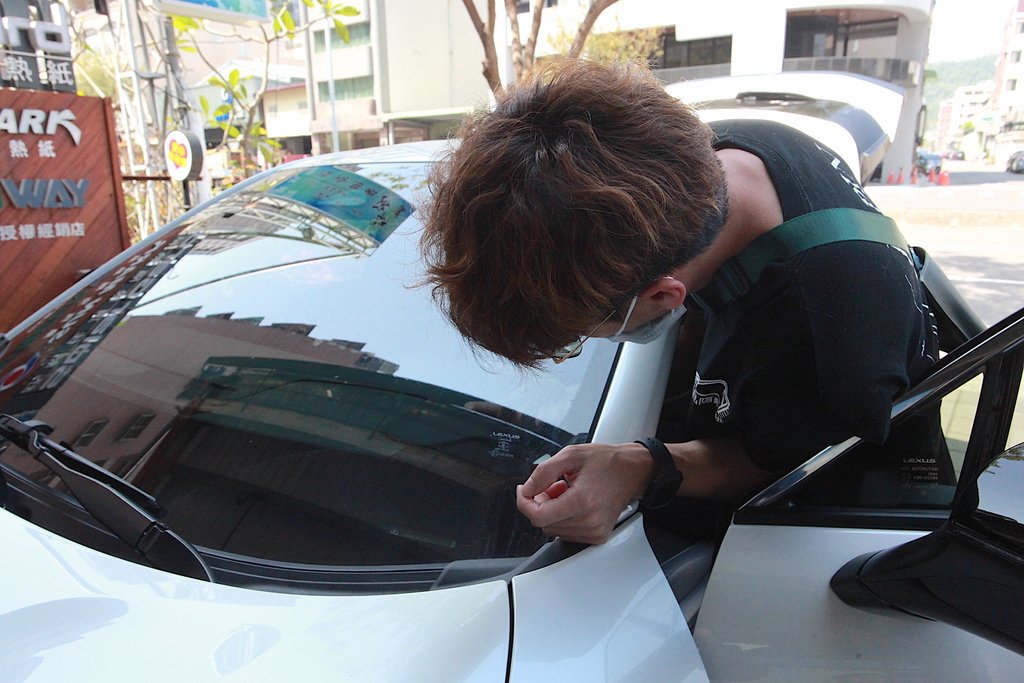 舒熱佳季汽車隔熱紙。