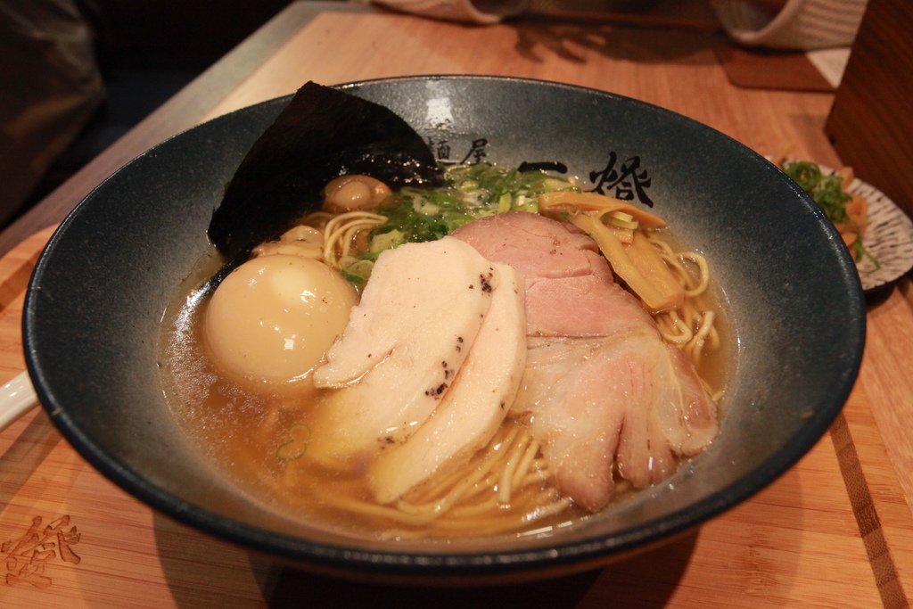 麵屋一燈 高雄夢時代店