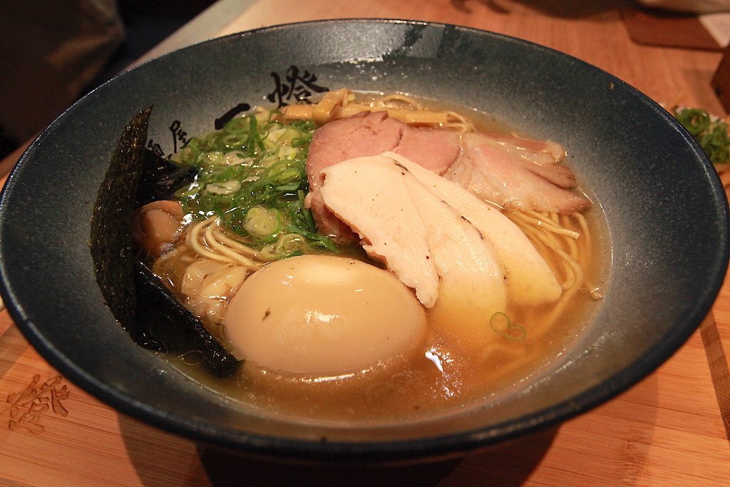 麵屋一燈 高雄夢時代店