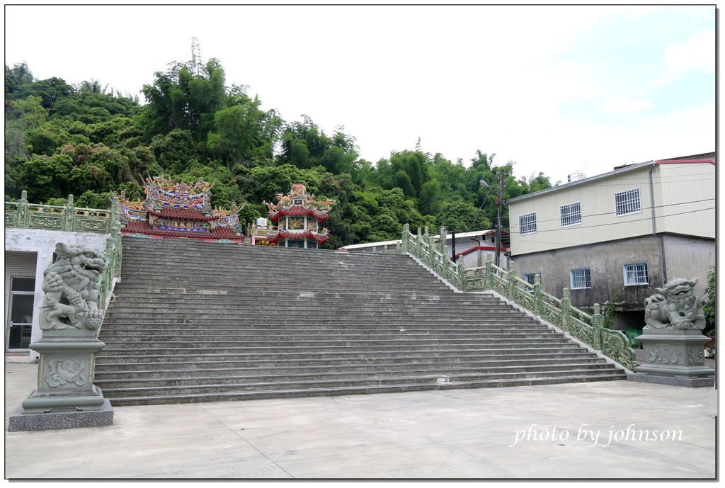 02.jpg