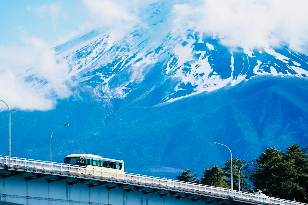 【2023東京】坐富士回遊和富士山的近距離接觸