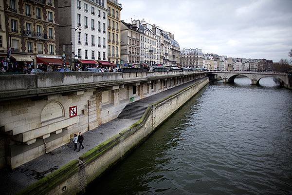 paris25
