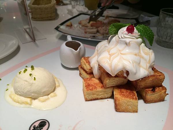 Dazzling Cafe Pink (1店) 