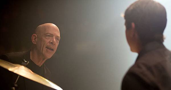 635484694866060002-XXX-SIMMONS-WHIPLASH-MOV-JY-3231--67848892.JPG