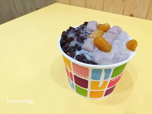 台中冰店_潭子_頭家厝_沛泉綿綿冰_綜合綿綿冰.jpg