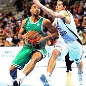gary-neal-benetton-basket-final-eight-turin-20095.jpg