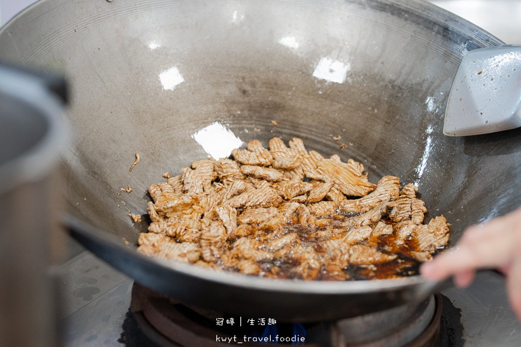 苗栗苑裡薑母鴨推薦-永世王朝薑母鴨苑裡總店-苑裡聚餐餐廳推薦-苑裡美食餐廳推薦-苑裡宵夜美食推薦-苑裡火車站附近美食餐廳推薦-苑裡親子友善餐廳推薦-24.jpg