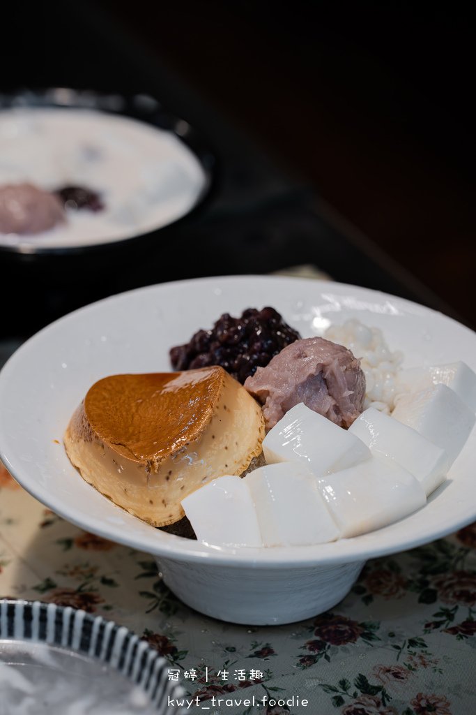 那個年代杏仁豆腐新崛江店_高雄十大冰品，高雄新崛江美食，古早