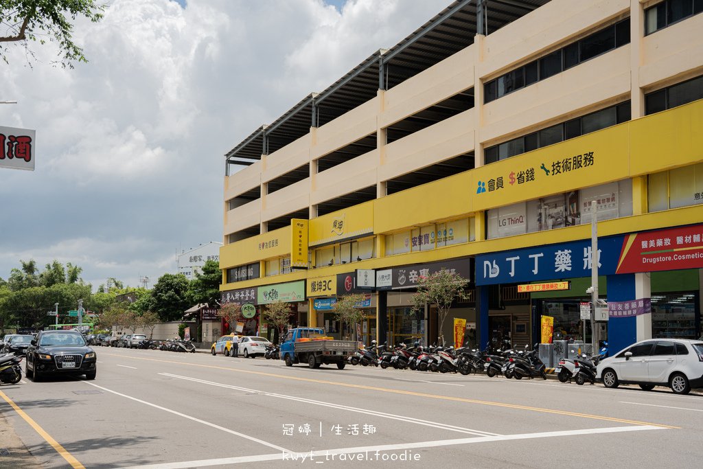 台中冒菜餐廳_辛事小麻冒菜中科店，冒菜烤鴨香辣過癮，爆料系冒