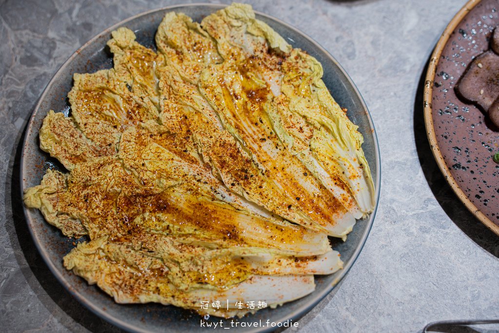 台中冒菜餐廳_辛事小麻冒菜中科店，冒菜烤鴨香辣過癮，爆料系冒