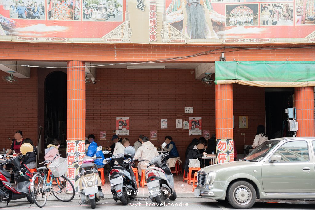 台南中西區小吃美食_穎川水餃店，3元水餃太晚來吃不到！高麗菜