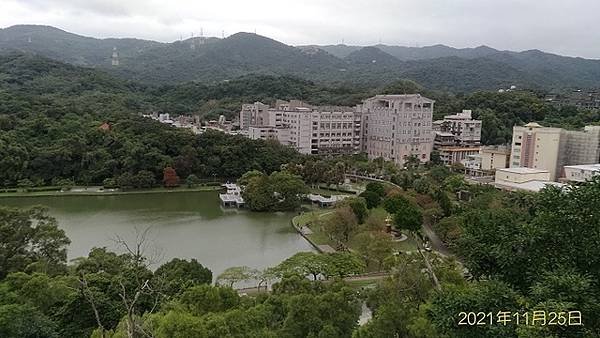 2021-11-25格物台、內湖獅頭山、雞湯大叔、大湖公園