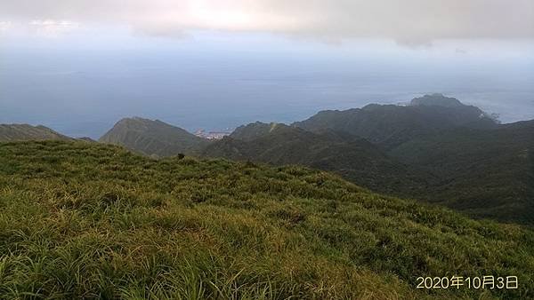 2020-10-03燦光寮東北峰、草山、南草山(1132)