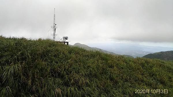 2020-10-03燦光寮東北峰、草山、南草山(1132)