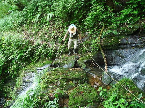 2016-05-15竹子山古道登橫山(941)